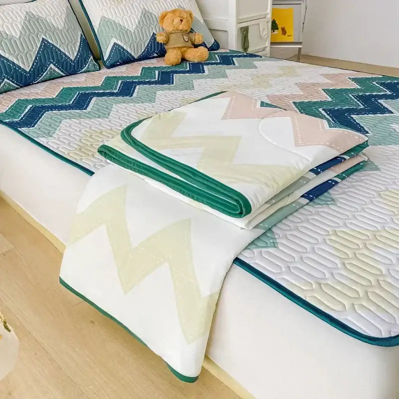 Teal & cream zigzag cool summer blanket set bedroom quilt