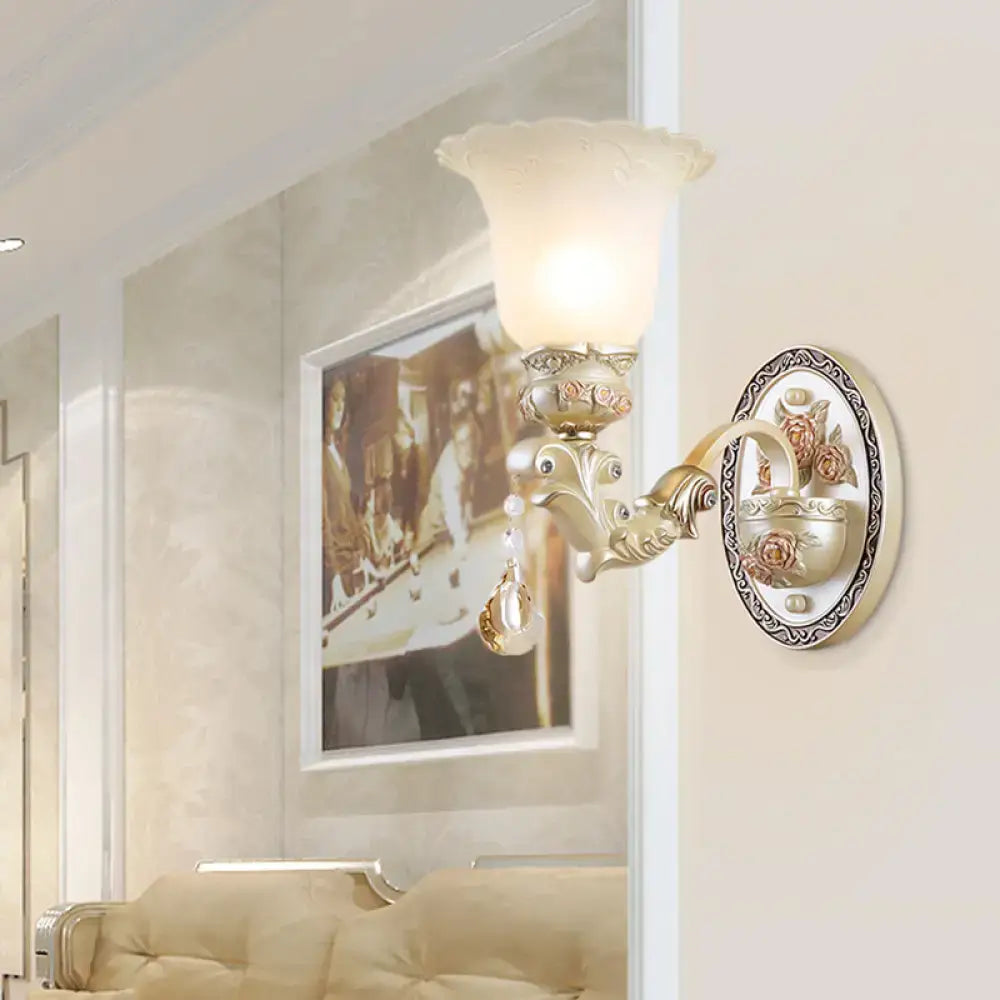 Vintage petal glass wall sconce ivory & gold 110v-120v living room light