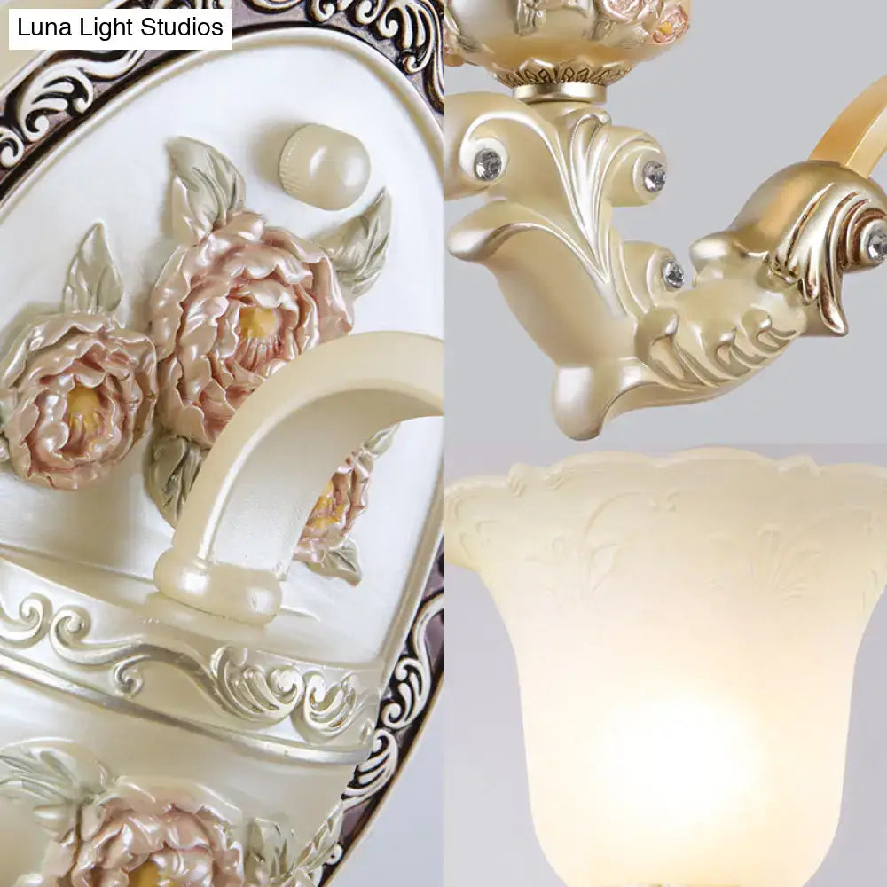 Vintage petal glass wall sconce ivory & gold 110v-120v living room light