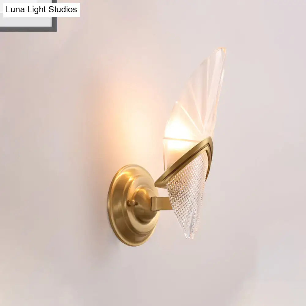 Vintage style gold wall lamp with frosted glass for bedroom