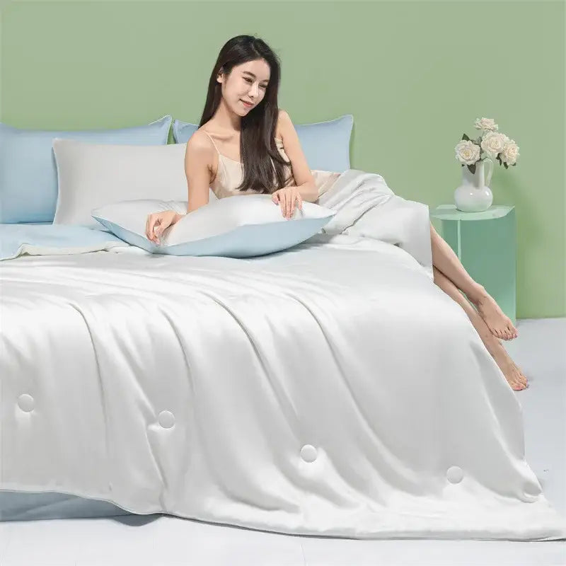 White & light blue decorbites cool feel summer quilt bedroom blanket