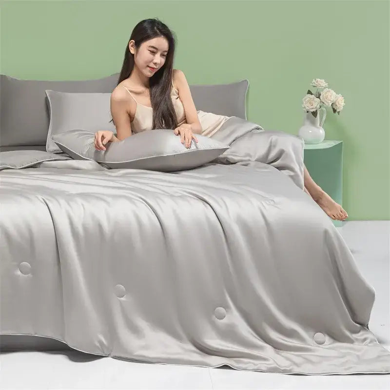 White & light blue decorbites cool feel summer quilt bedroom blanket