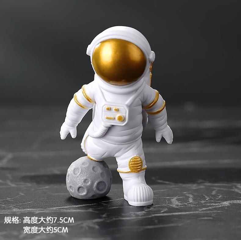 1pc Resin Astronaut Figure Statue Figurine