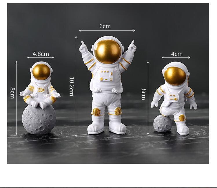 1pc Resin Astronaut Figure Statue Figurine